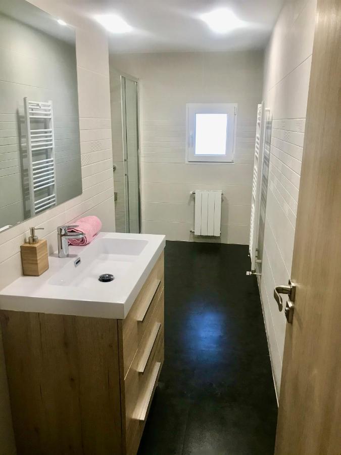 Chalet Medina Del Campo Entrepinares El Campillo  ภายนอก รูปภาพ