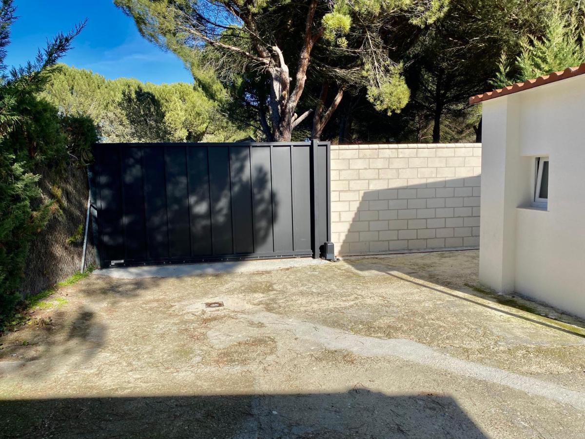 Chalet Medina Del Campo Entrepinares El Campillo  ภายนอก รูปภาพ