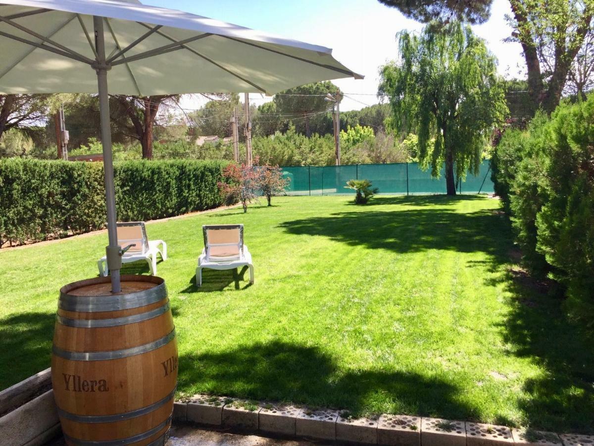 Chalet Medina Del Campo Entrepinares El Campillo  ภายนอก รูปภาพ