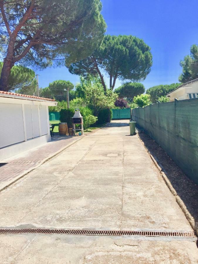 Chalet Medina Del Campo Entrepinares El Campillo  ภายนอก รูปภาพ